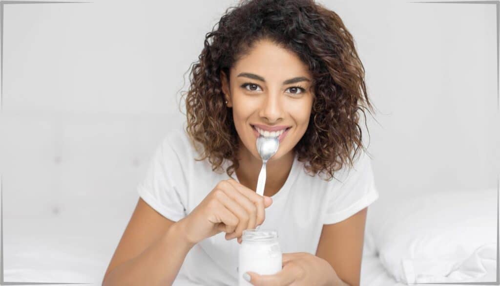 Mangiare yogurt prima di dormire: dolci sogni o risvegli turbolenti? Scopri la verità!